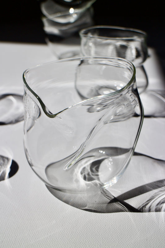 Curvy Drinking Glass 03 – Transparent